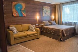 Фото Отель Скорпион Пермь Двухместный номер "Люкс" 2 Отель Скорпион Пермь Двухместный номер "Люкс"-2